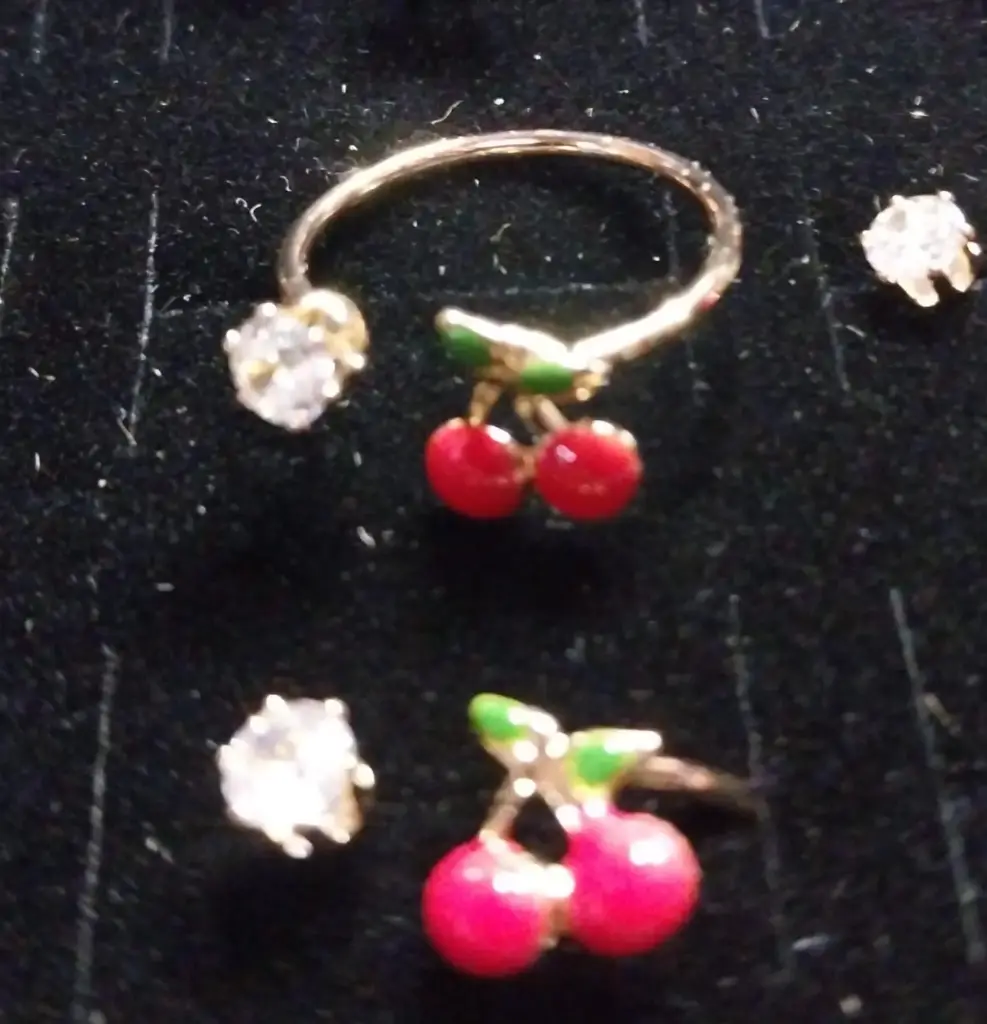 Anillo Cereza Fashion Jewelry