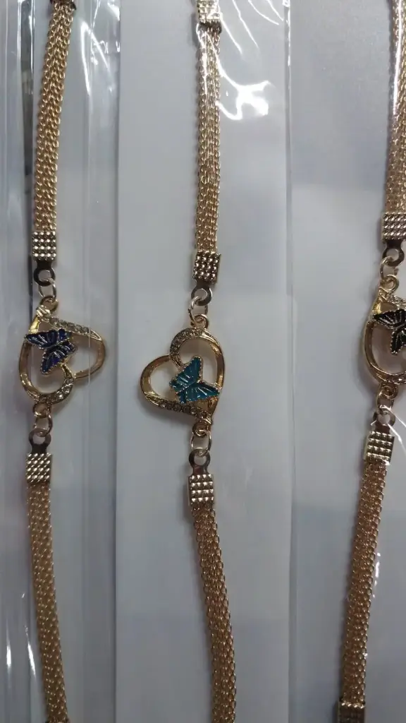 Pulsera Dorada Corazon