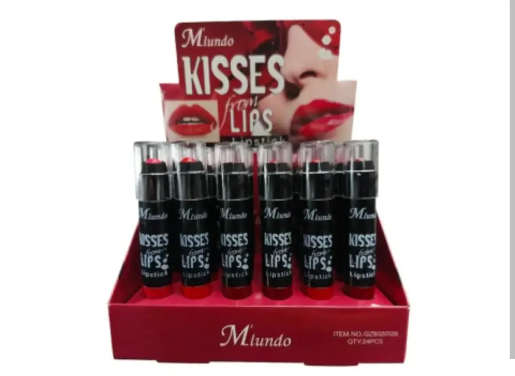 Labial Kisses Largo