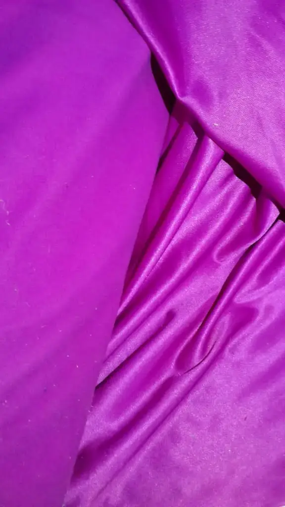 Acetato Frizado Deportivo VIOLETA 1,60Mts Ancho Rinde 2.5Mts