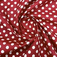 Microfibra Estampado Rojo Con Lunares Blancos 1.5Mts Ancho