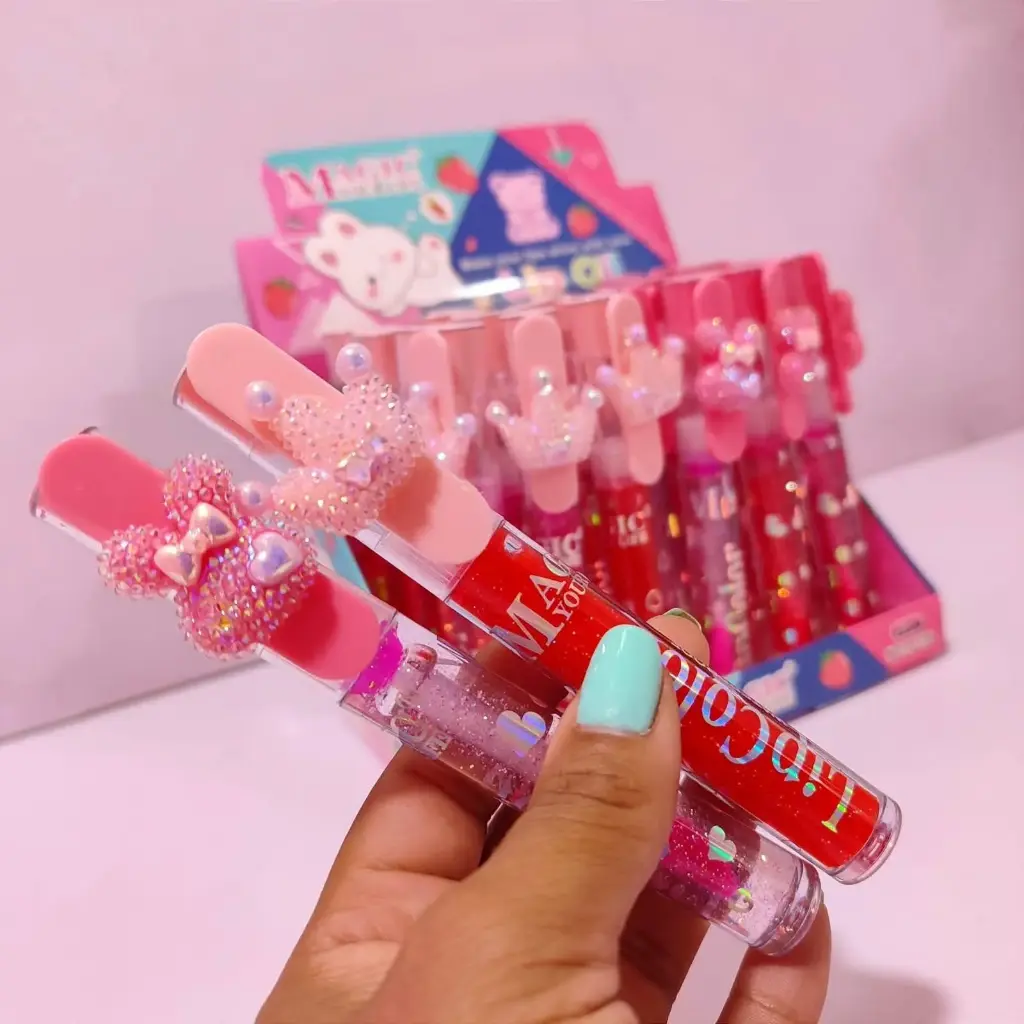 Lips GLoss Con Aplique de Personaje Brillo
