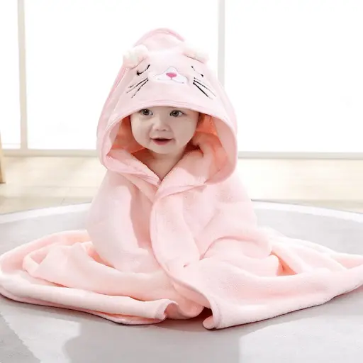 Toallon con capucha para bebe 