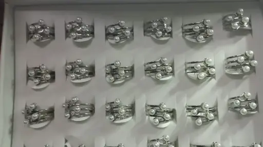 Anillo Perlita x4