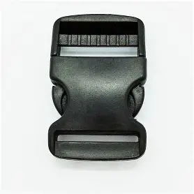 Enchufe Plastico Mediano